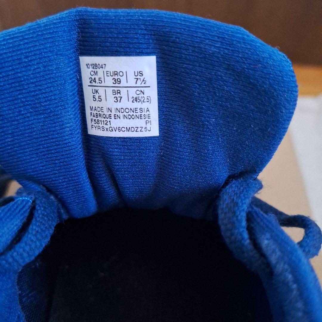 ASICS　GEL-JAYANO28