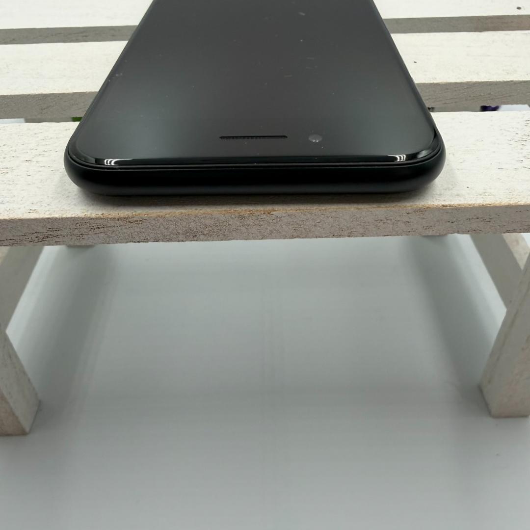 【美品】iPhone SE第3世代 64GB ミッドナイト 370 レッド　2台