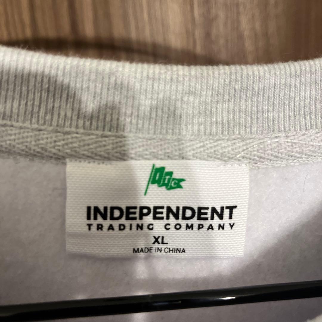 LOV GRINDLODGE トレーナー　XL