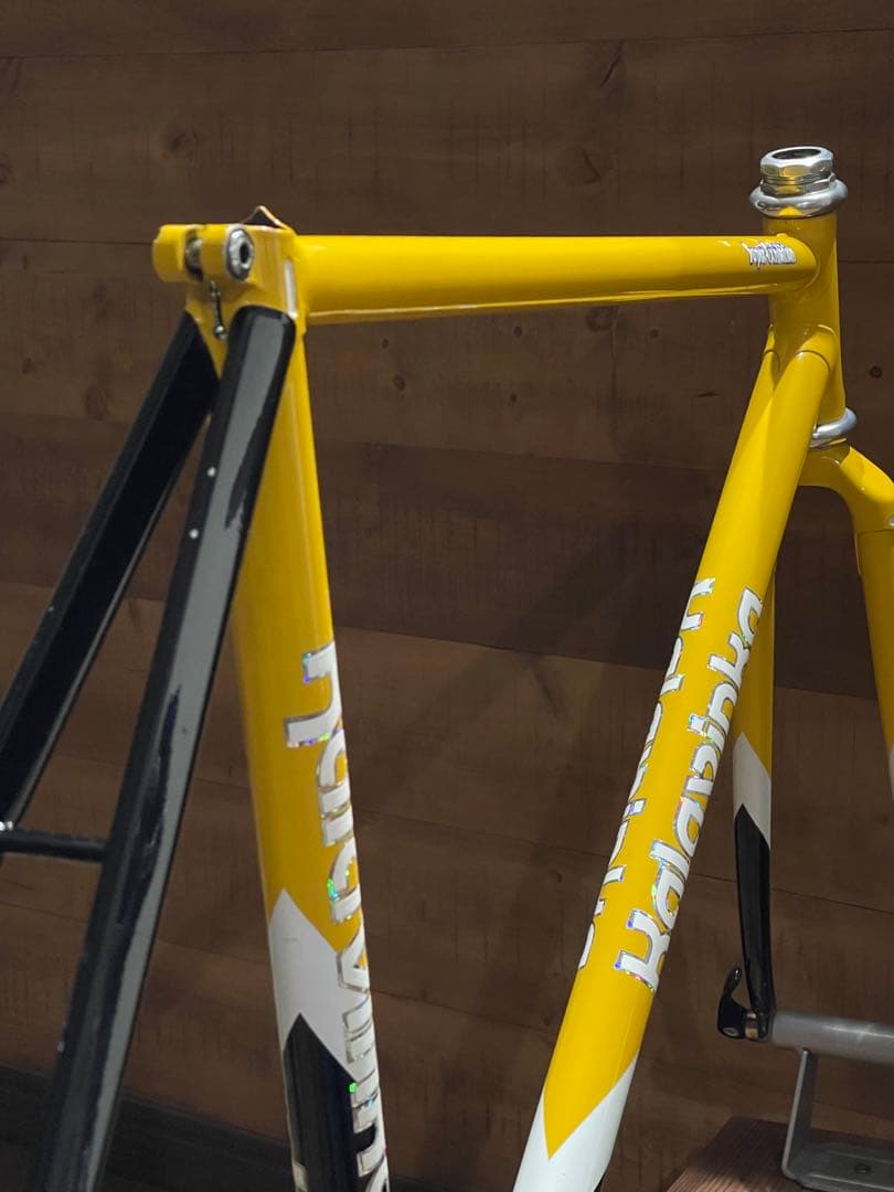 ハリーカラビンカ