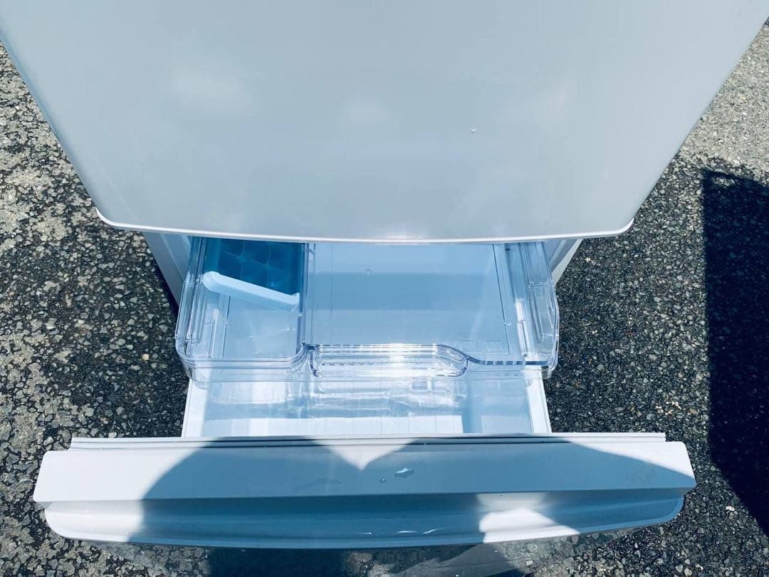 送料設置無料　MITSUBISHI ノンフロン冷凍冷蔵庫MR-P17J-W