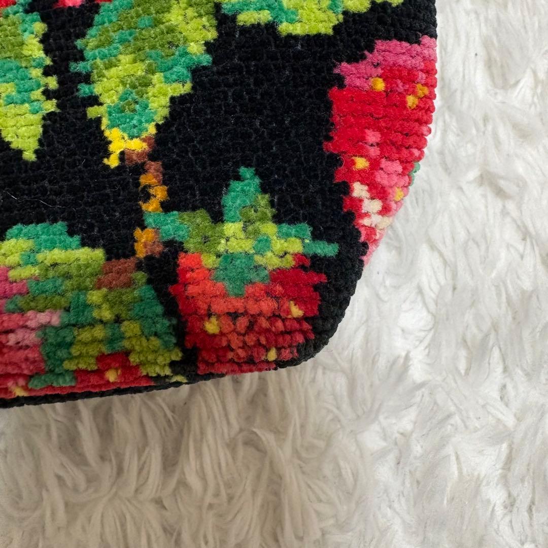 フェイラー ハローキティ コラボ 苺柄 ショルダーバッグ 斜めがけ ポシェット