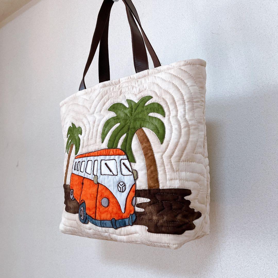 ハワイアンキルトバッグ、「もんちゃん様とお取引中」バス(レッド、オレンジ)