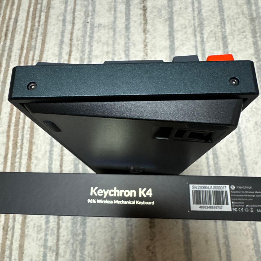 D*.様 Keychron K4(V2)メカニカルキーボードRGB赤軸