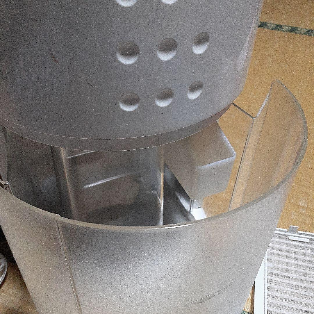 衣類乾燥機能付き除湿器CORONA CD-P6316 　2016年製