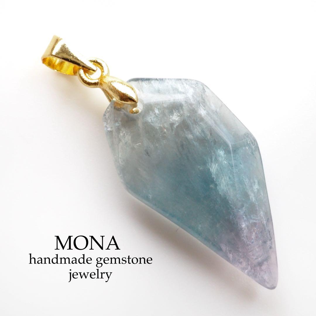 【Ruby】No.5 天然バルティックアンバー(琥珀)の大粒トップ