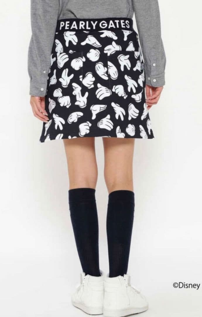 新品国内正規　パーリーゲイツ ミッキー スカート裏起毛 日本製