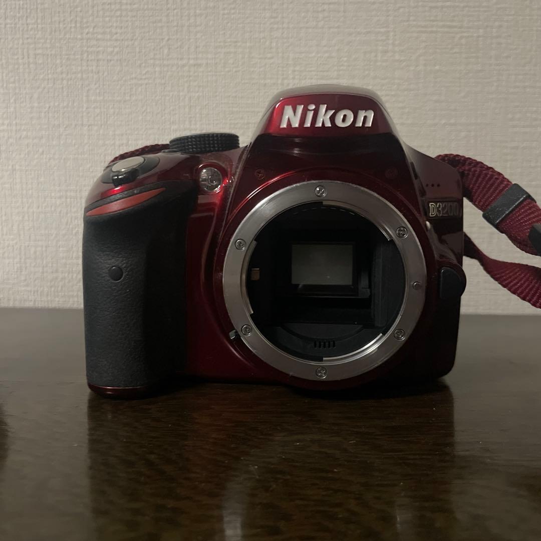 Nikon ニコン D3200 ダブルズームキット レッド