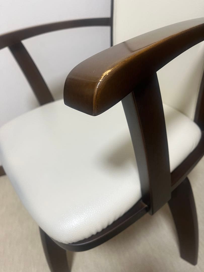 ニトリ　回転式　椅子　デスクチェア　KEYUCA ビーカンパニー　アクタス　在宅