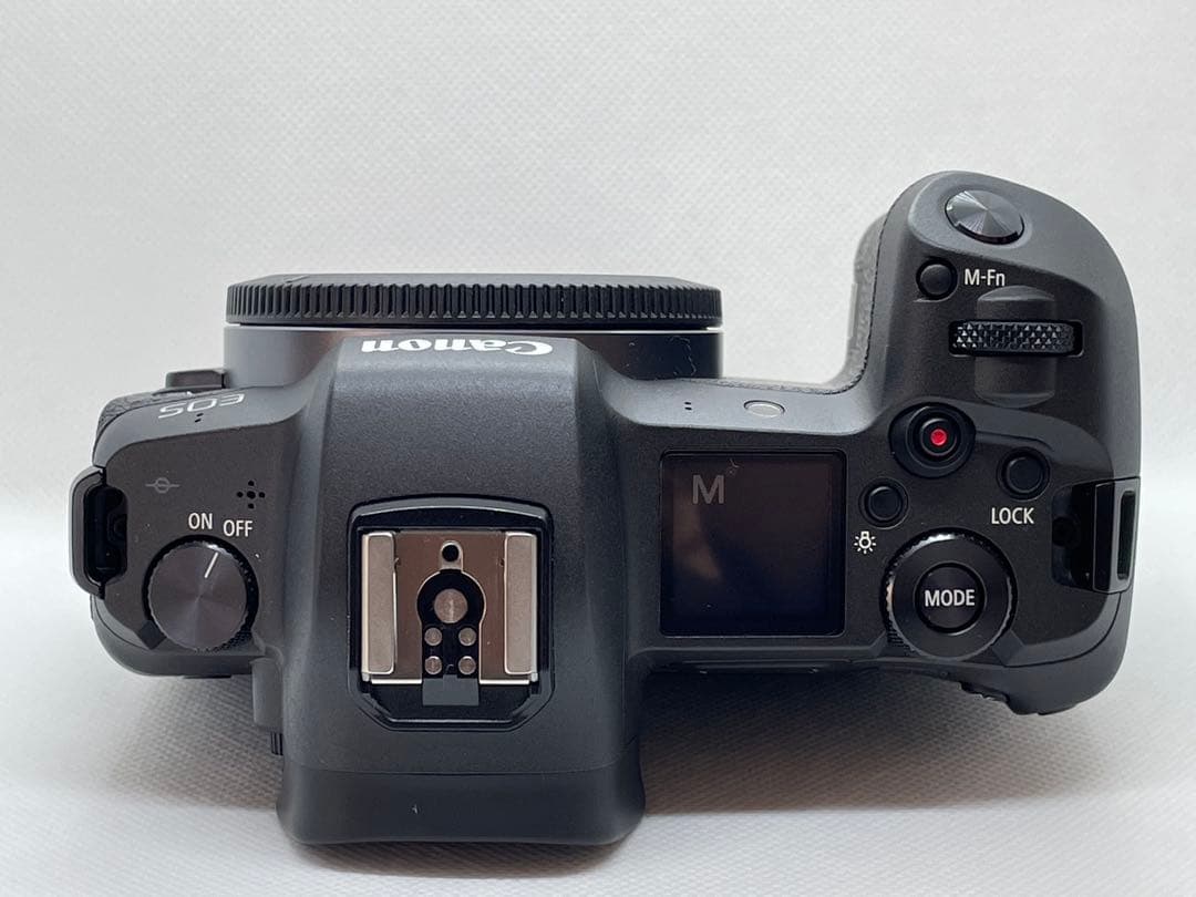 Canon EOS R フルサイズミラーレスカメラ