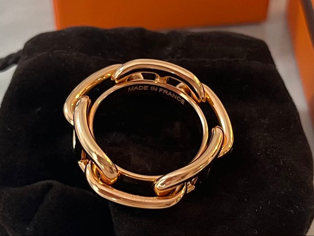 エルメス　スカーフリング レガート