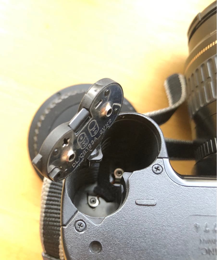 CanonキャノンEOS Kissレンズ２つセット付き一眼レフフィルムカメラ