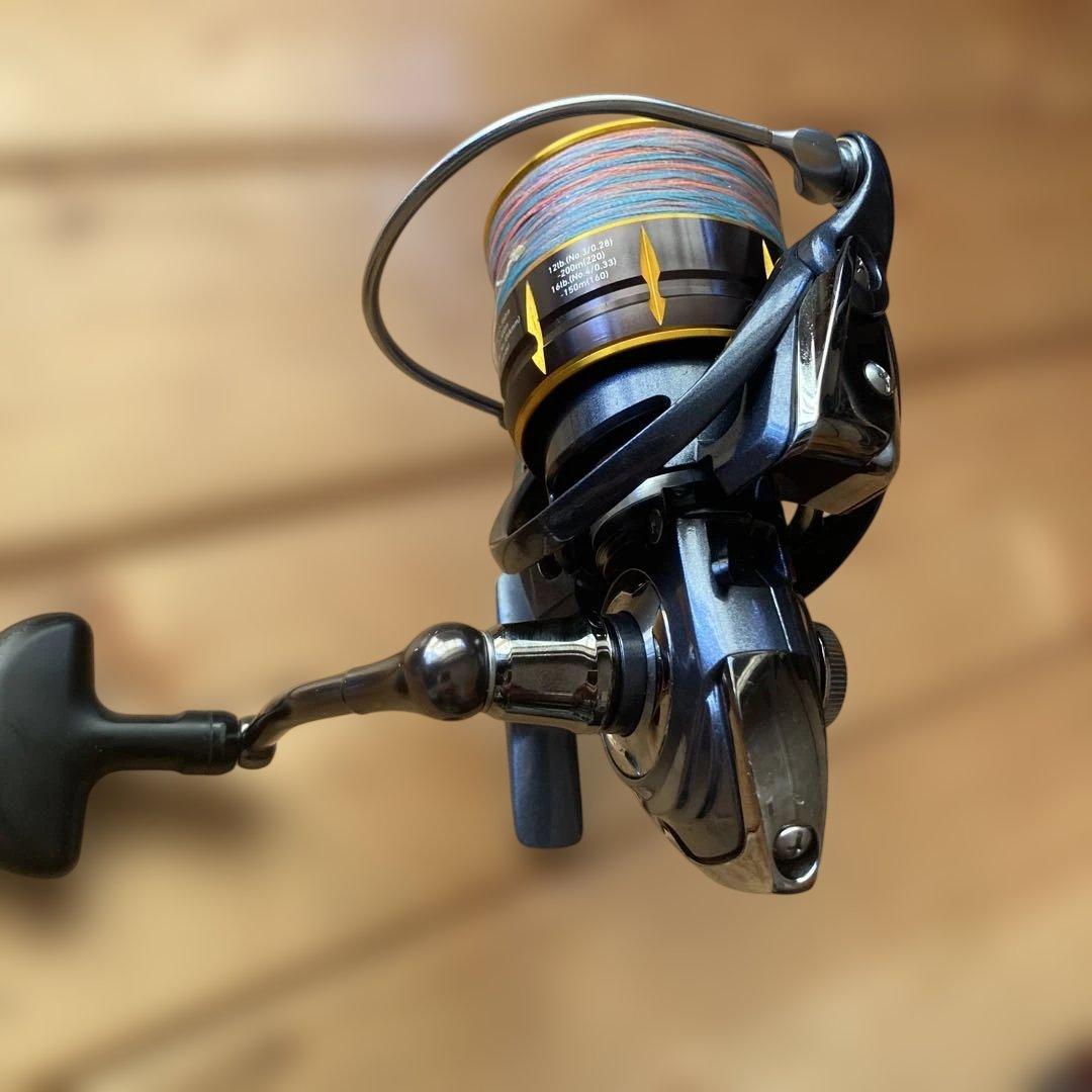 DAIWA FREAMS 3000 スピニングリール