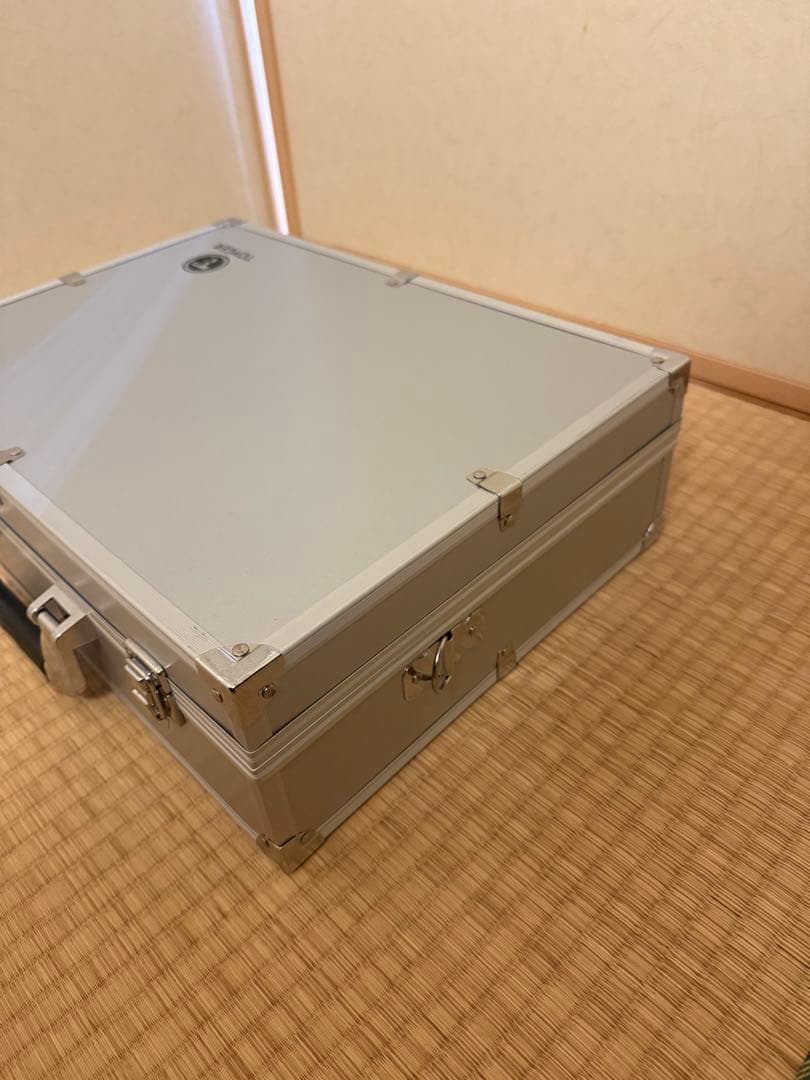 トイガー　TOYGER アタッシュケース①