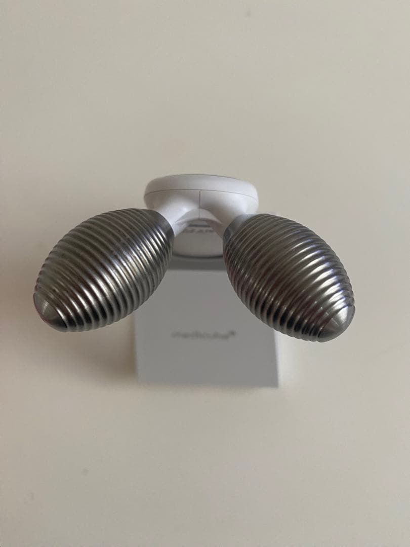 メディキューブ AGE-R美顔器 3点+おまけ付き