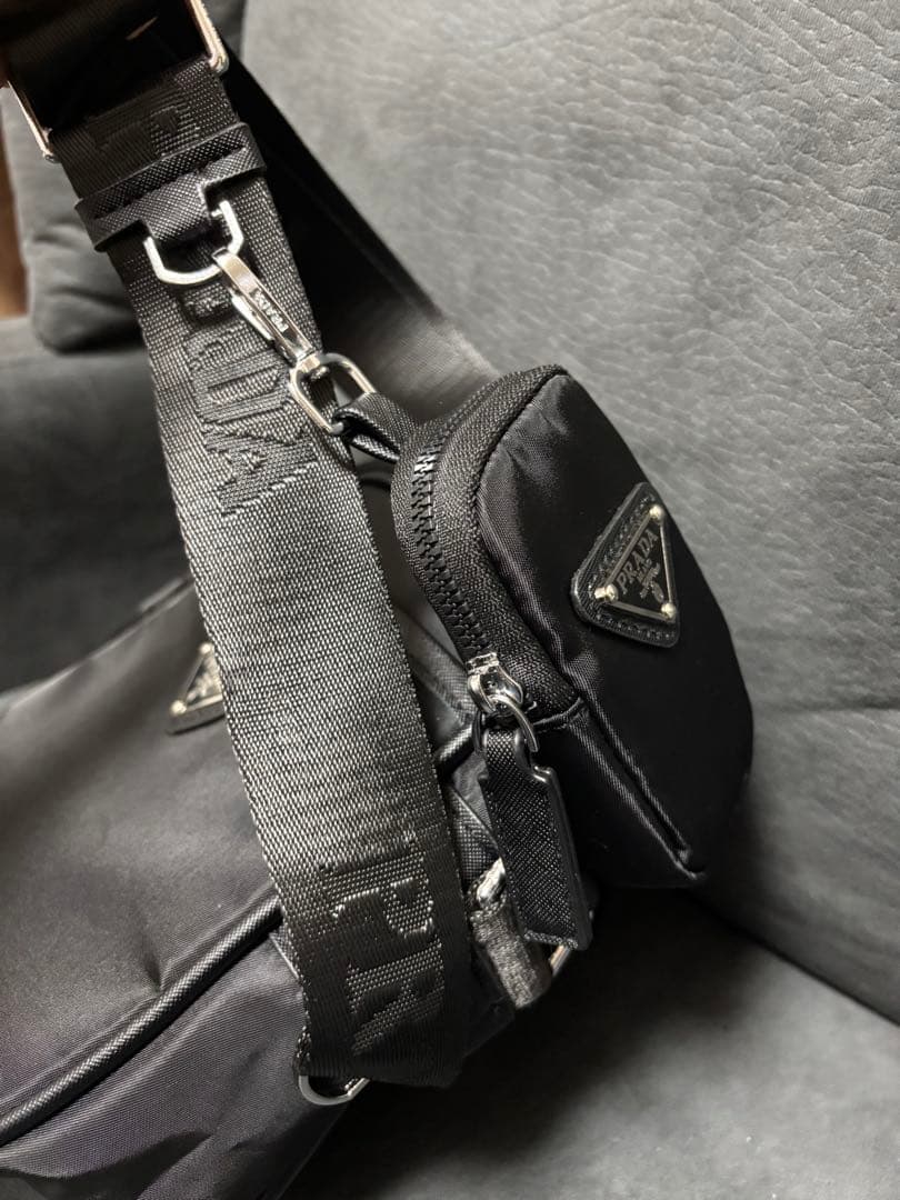 早い者勝ち‼️PRADA ブラック ショルダーバッグ