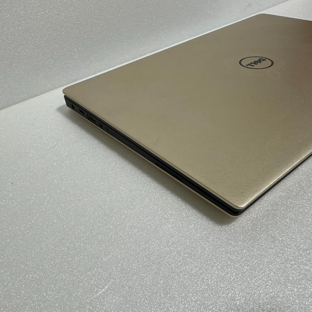 Windowsノート本体 Dell XPS 13 i7