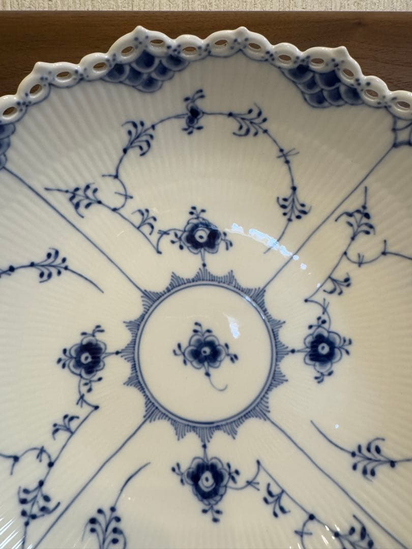 【お値下げ】ロイヤルコペンハーゲン フルーテッド フルレース 28cm ボウル