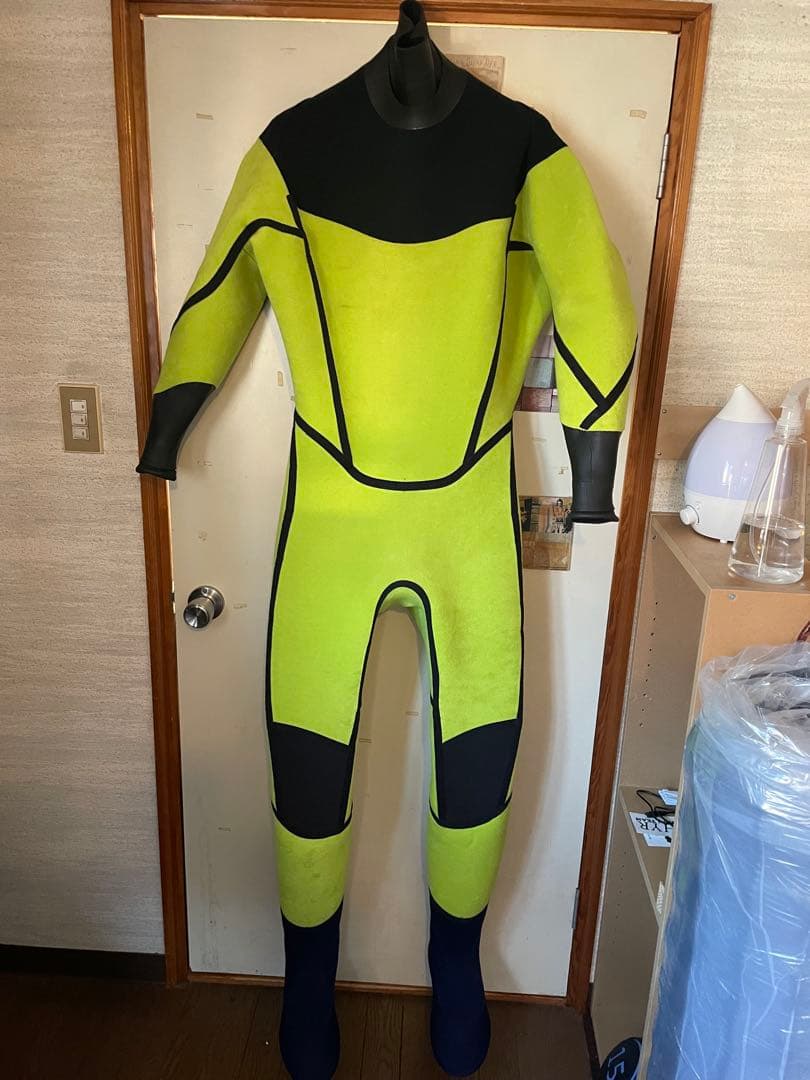 美品！BEWET！3mm極上起毛S2ドライスーツ！XL！ウルトラストレッチ！