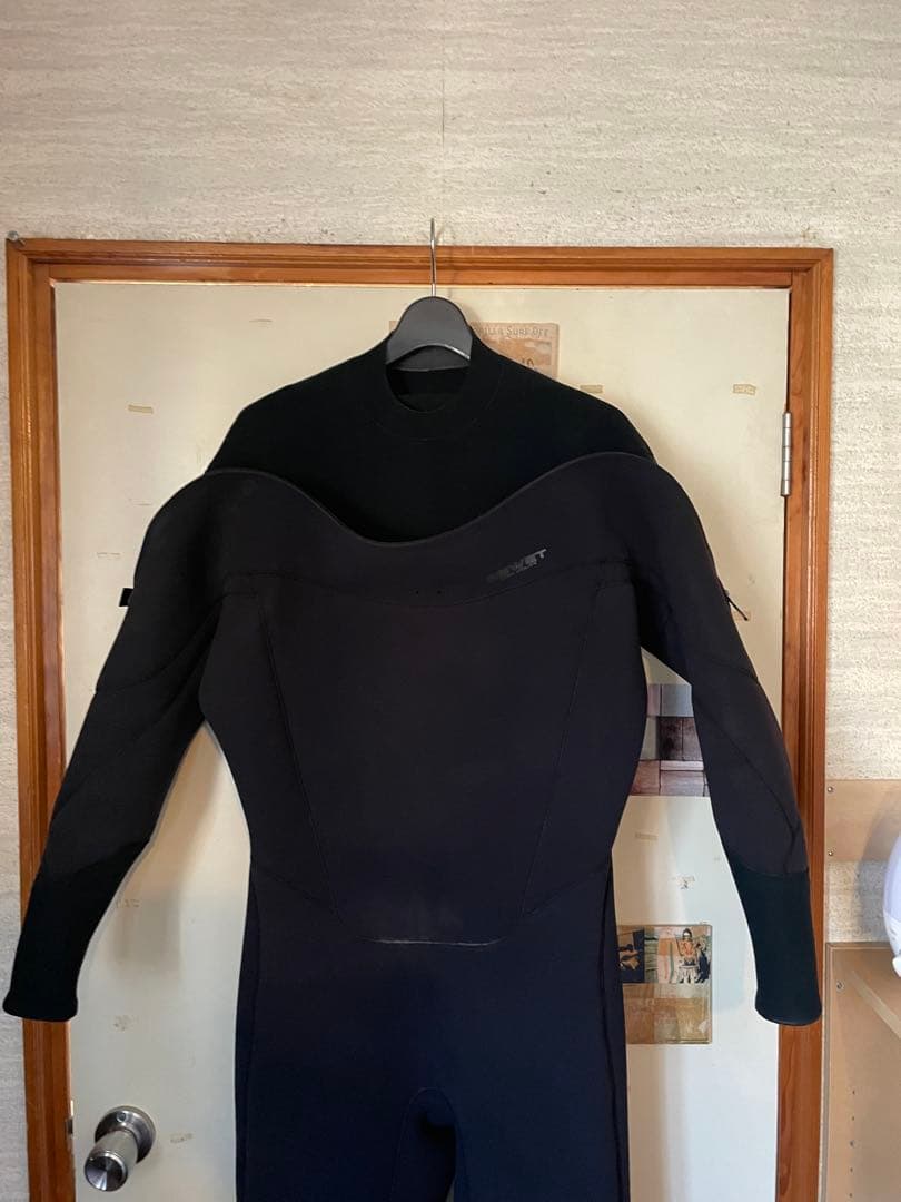 美品！BEWET！3mm極上起毛S2ドライスーツ！XL！ウルトラストレッチ！
