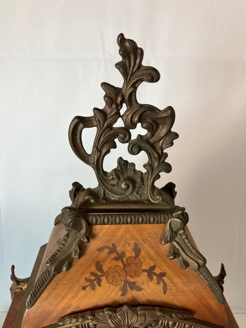 クラシックな西洋 ゼンマイ式 振り子時計 置き時計 西洋 アンティーク