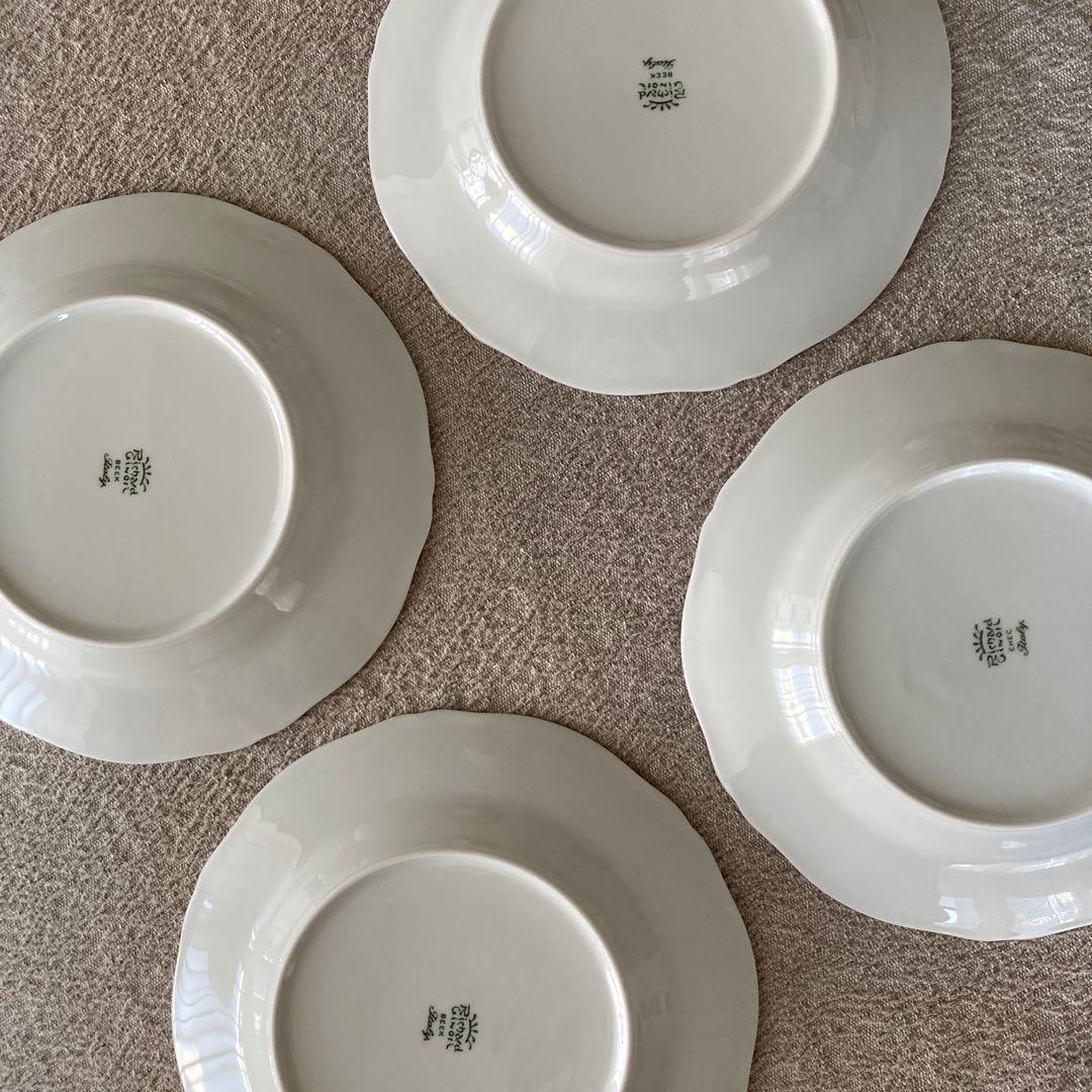 アンティコチェリーAntico cherries 21センチサラダ皿　4枚