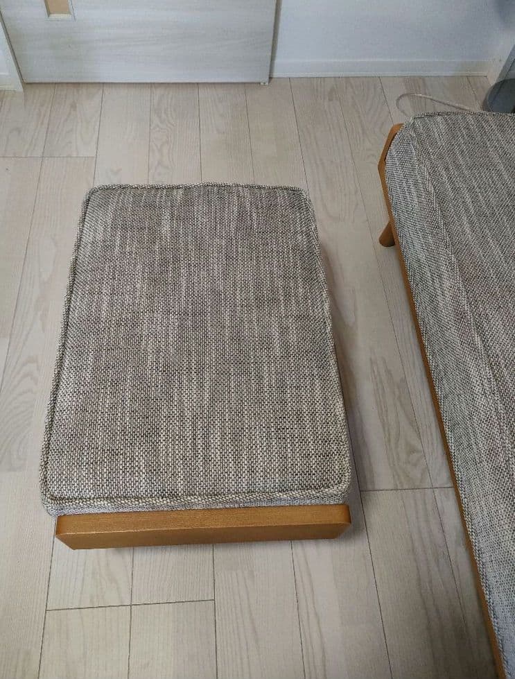 UNICO ALBERO オットマン グレー