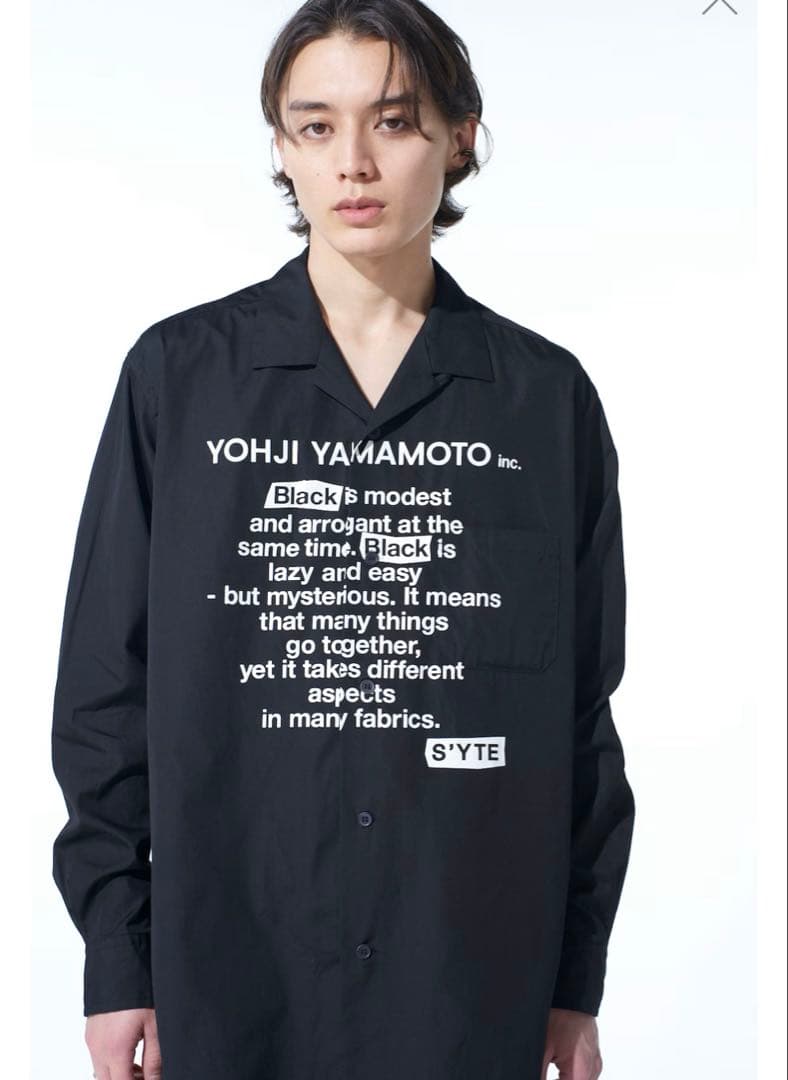 トップス Black is modest MESSAGE PRINTED SHIRT