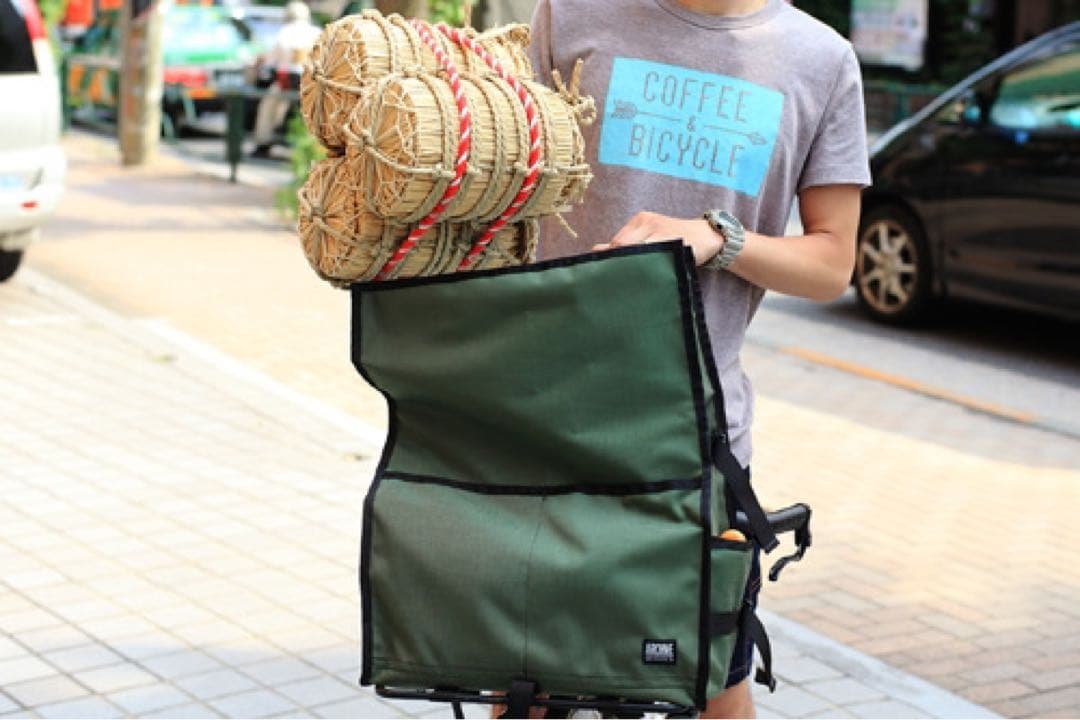 ブルーラグ　archive フロントラックバック　バイクパッキング