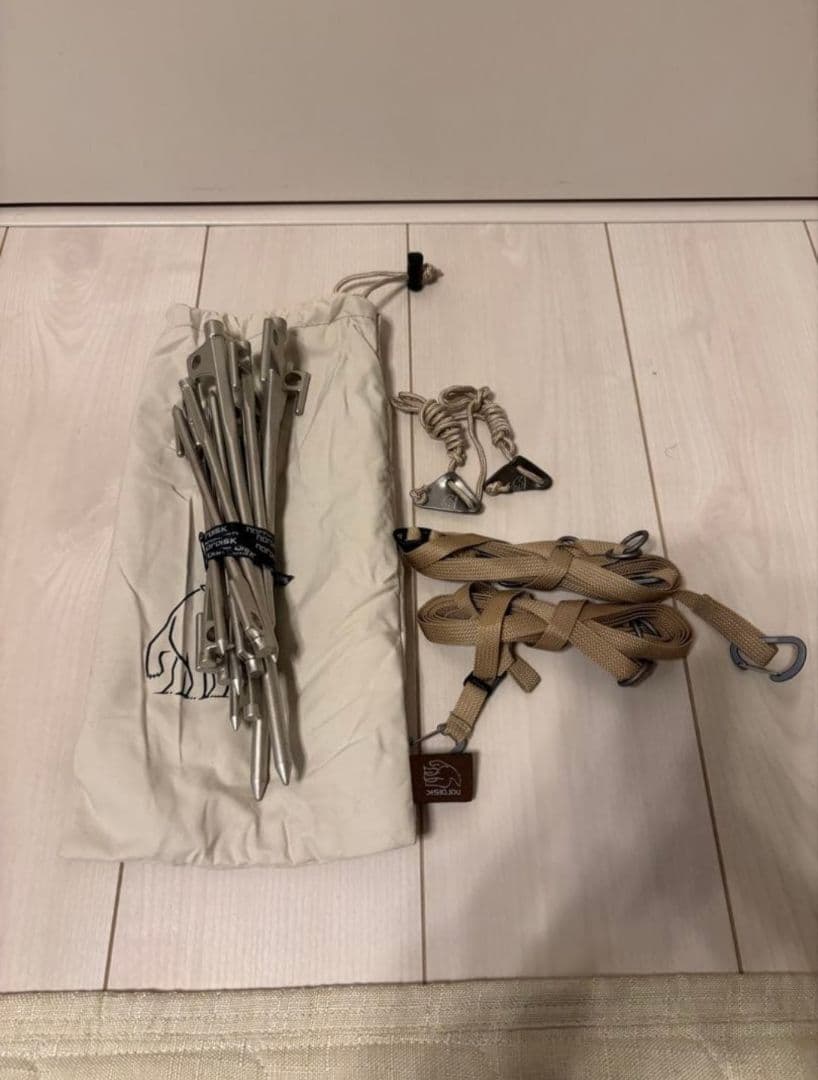 美品　ノルディスク　Vimur 5.6(ヴィムル5.6)