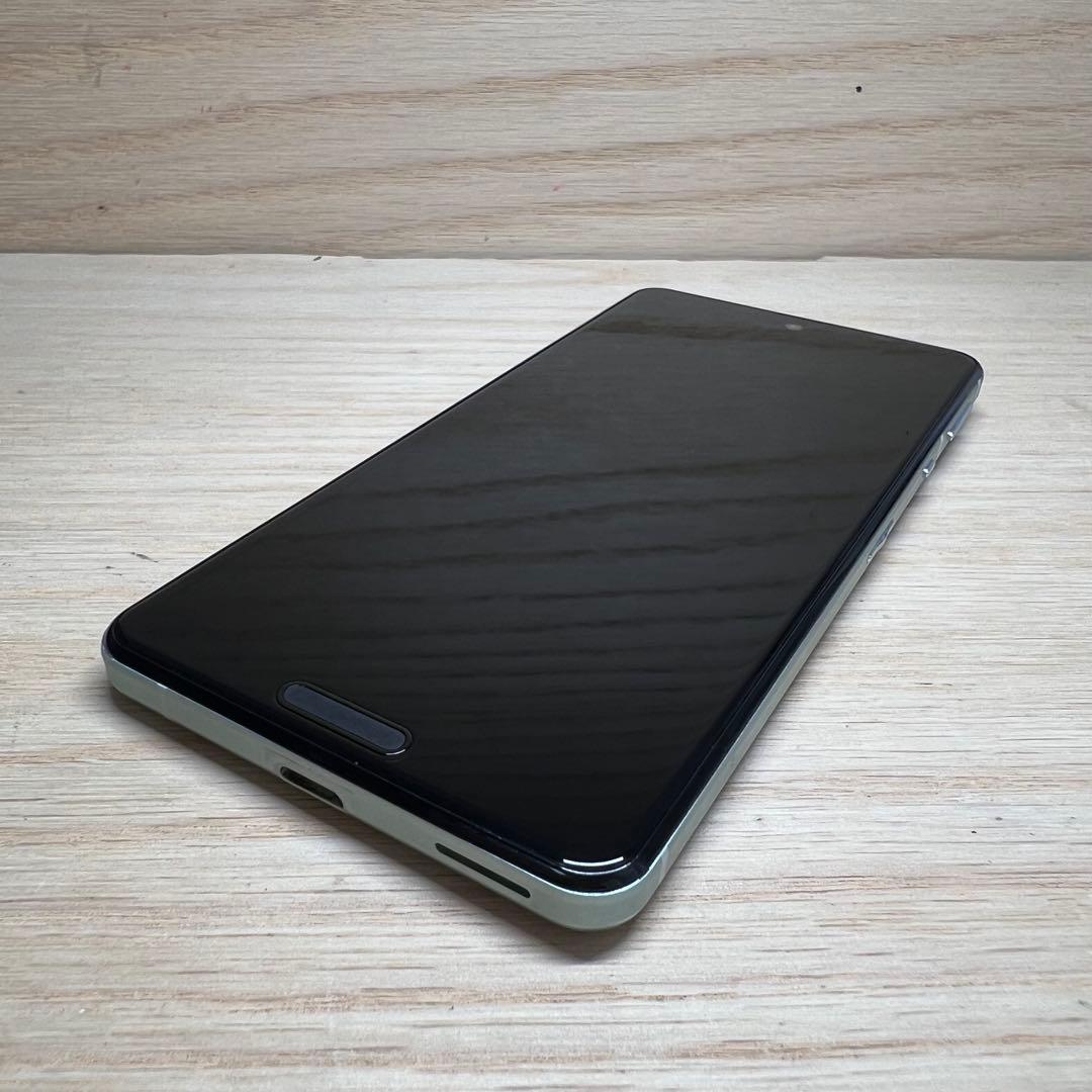 AQUOS sense5G SH-M17 本体 E116