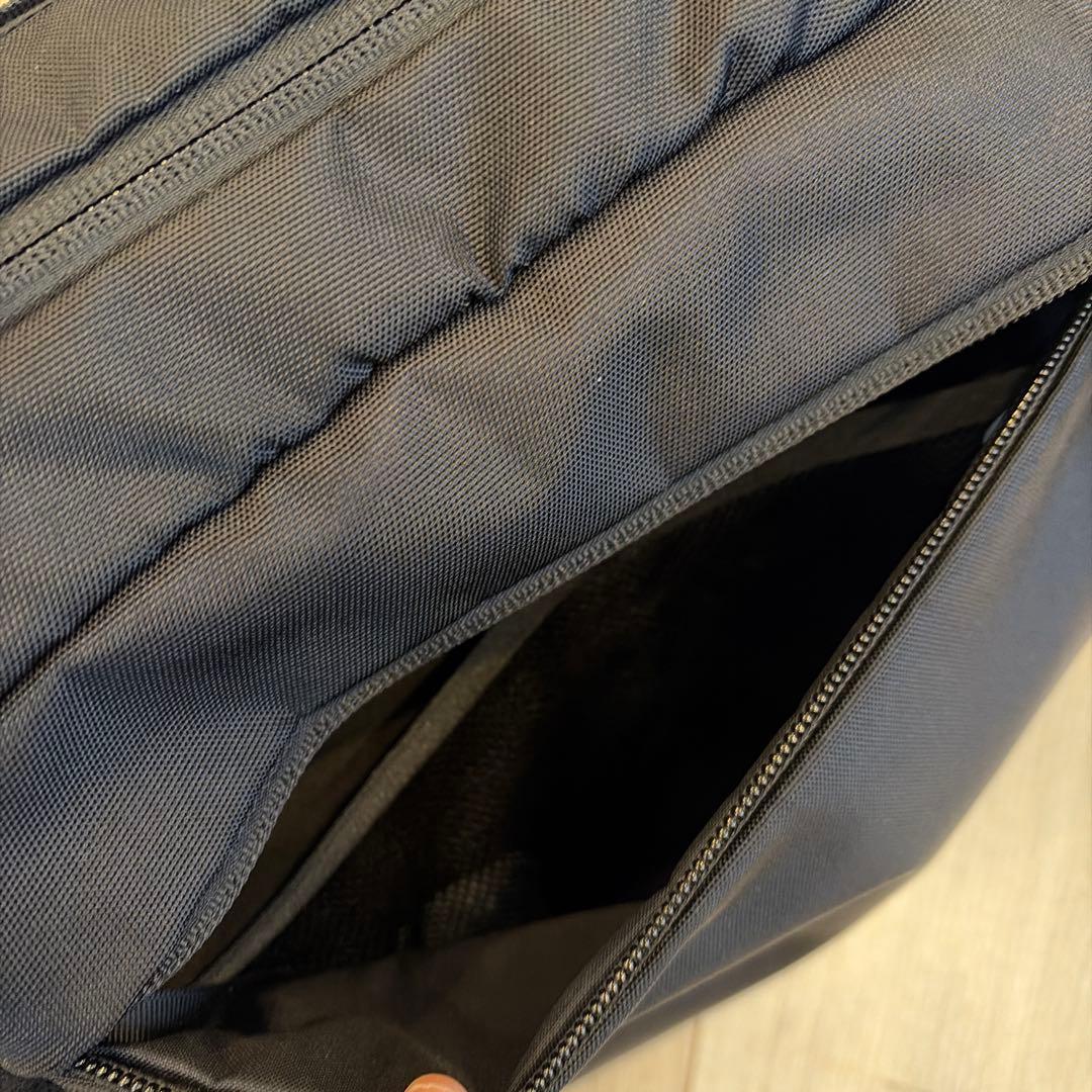 THE NORTH FACE ブラックメッセンジャーバッグ スリング 抱っこ紐