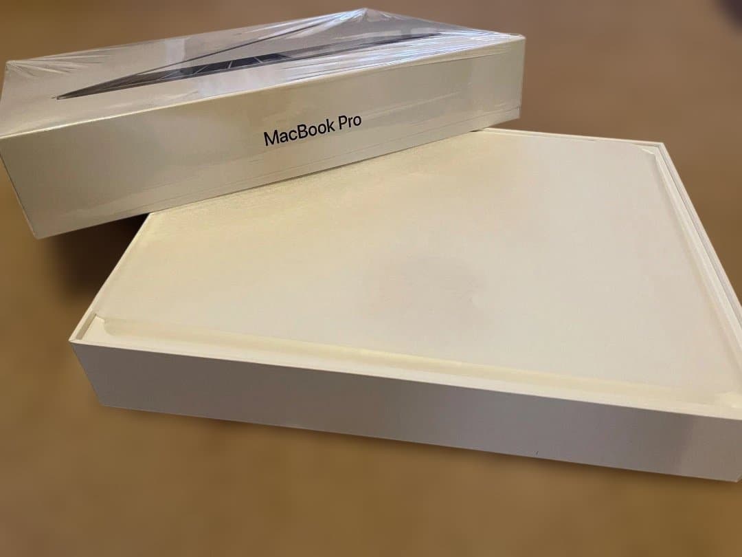 MacBook Pro 2017 本体 【美麗ジャンク品】