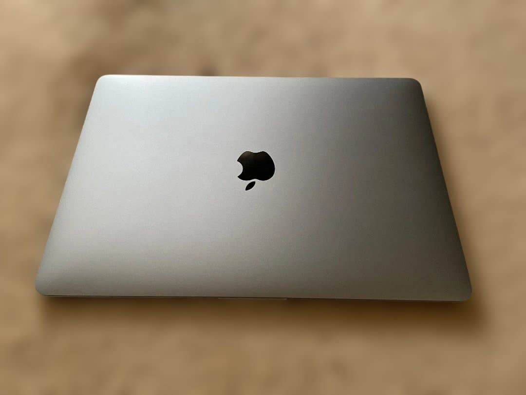 MacBook Pro 2017 本体 【美麗ジャンク品】