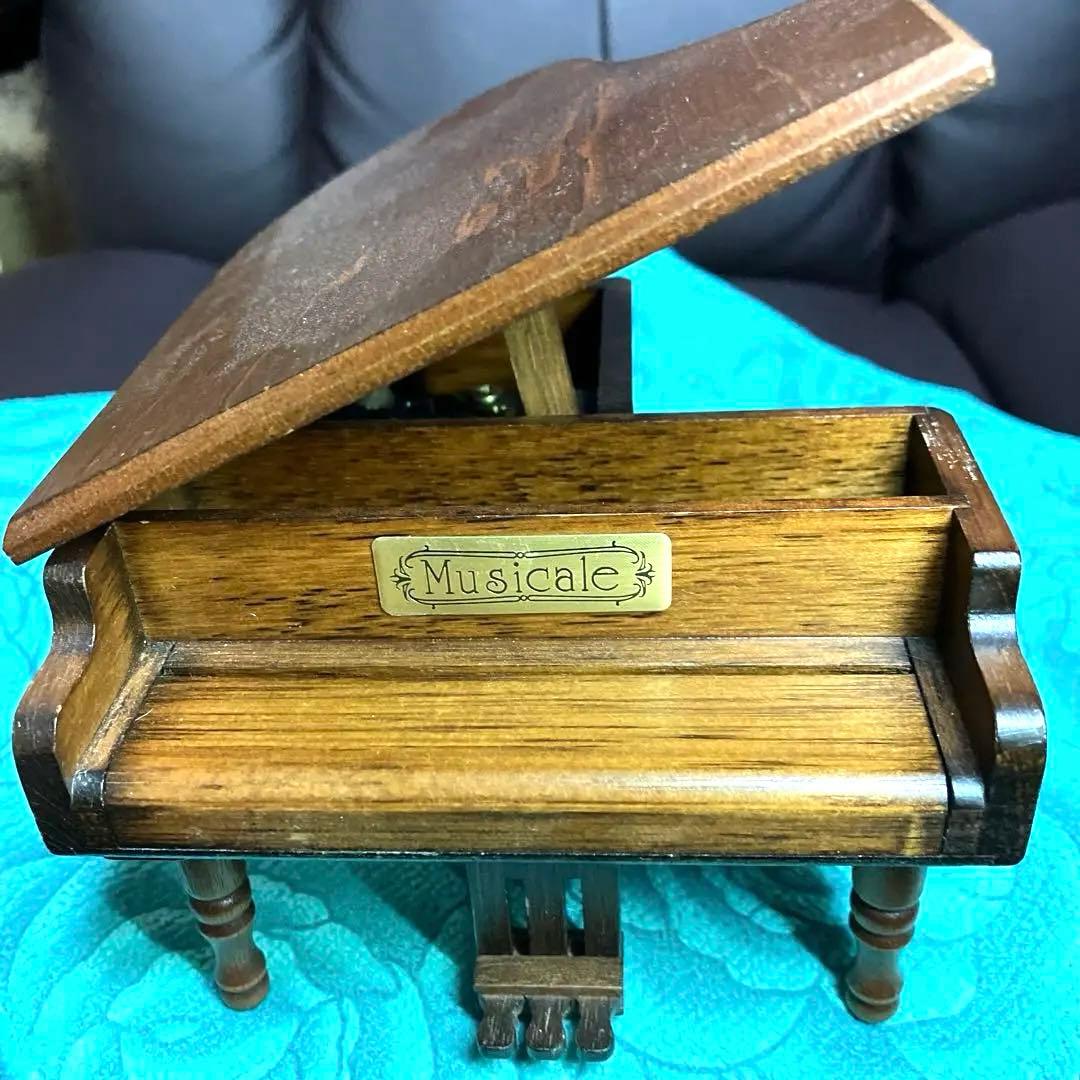 ピアノ型オルゴール　　　　　　　　　　　　　　タイタニック