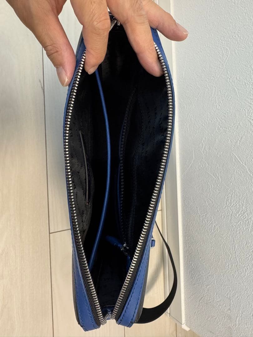 BALLY ブラック/ブルー ショルダーバッグ