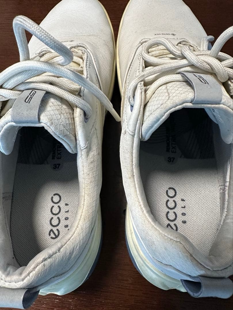 ECCOエコー☆ゴアテックスソフトスパイクゴルフシューズ BIOM G5☆37