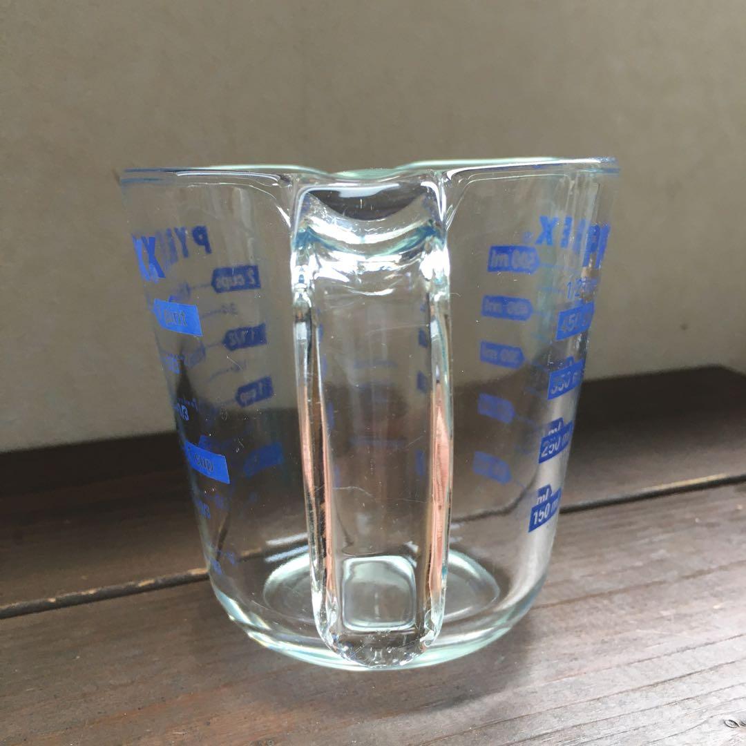 PYREX 計量カップ 1/2リットル パイレックス 青文字 旧ロゴ 500ml