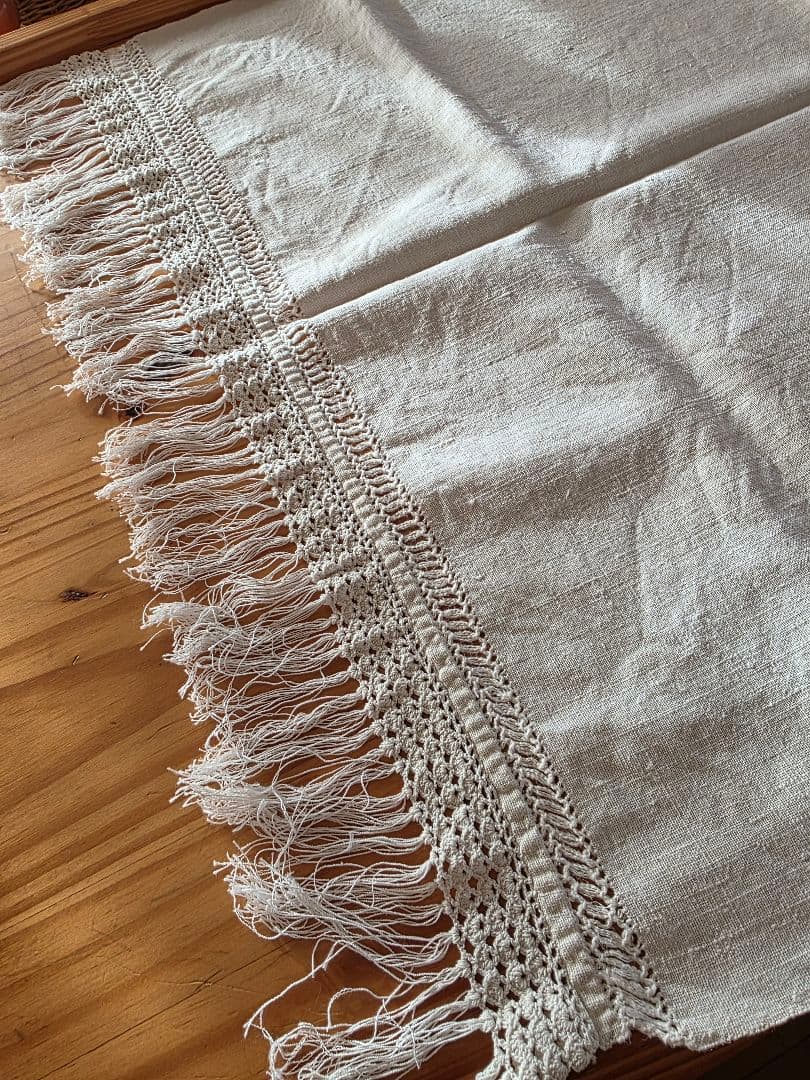 フランスアンティーク　手織りリネン　フリンジ付きクロス G.M刺繍