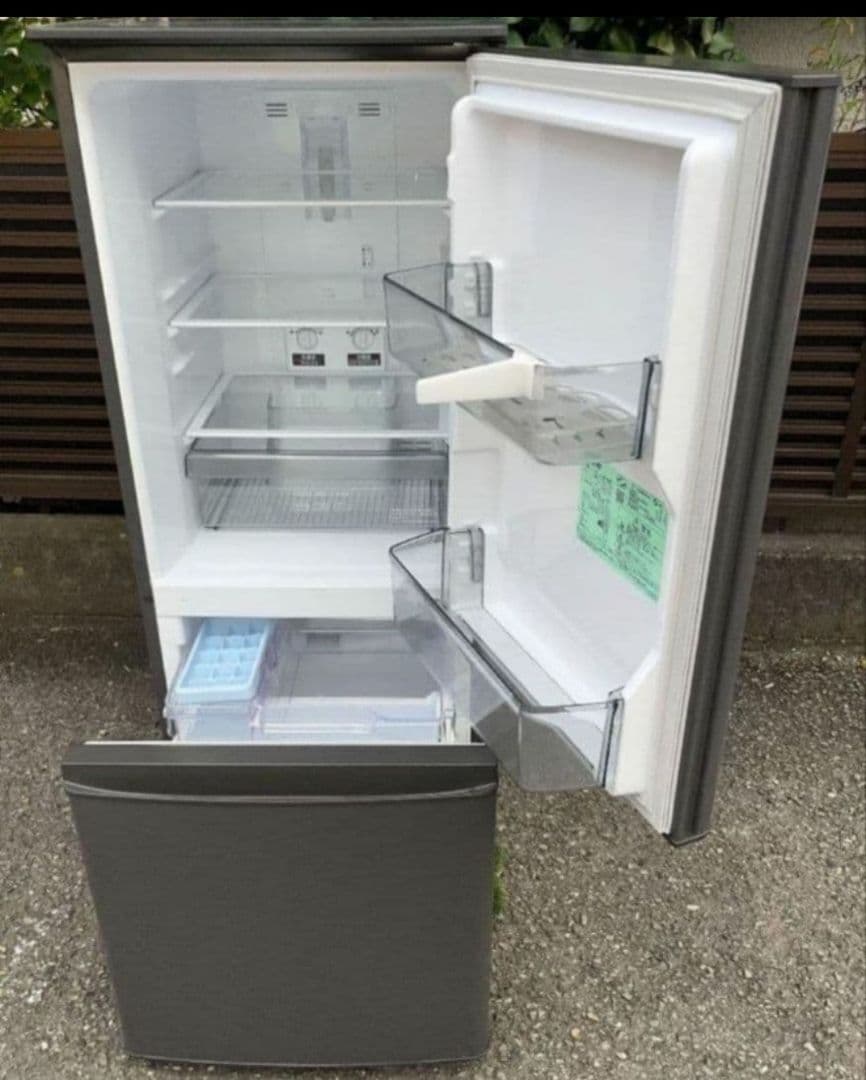 特価三菱冷凍冷蔵庫146L 3段ガラスシェルフLED照明自動霜取り機能付20年製