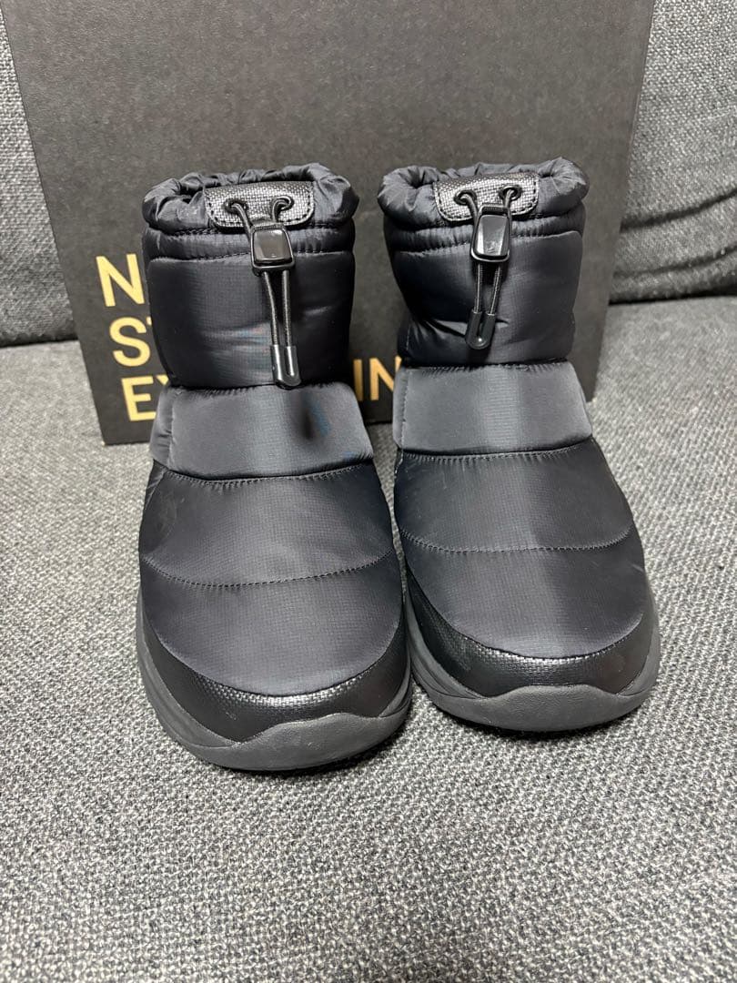 【新品同様】THE NORTH FACE スノーブーツNF52273 28cm