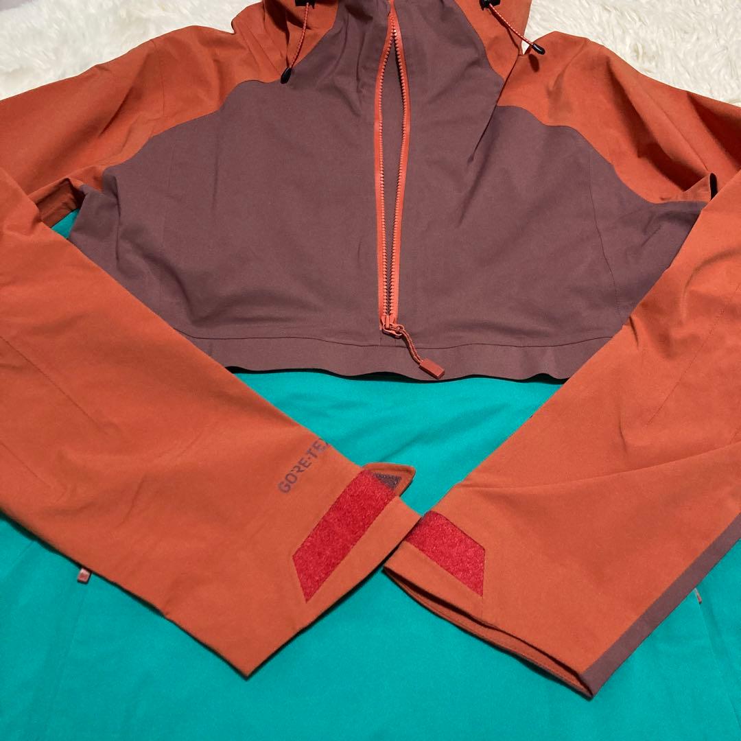 Burton [ak] ジャケット GORE-TEX レディース M