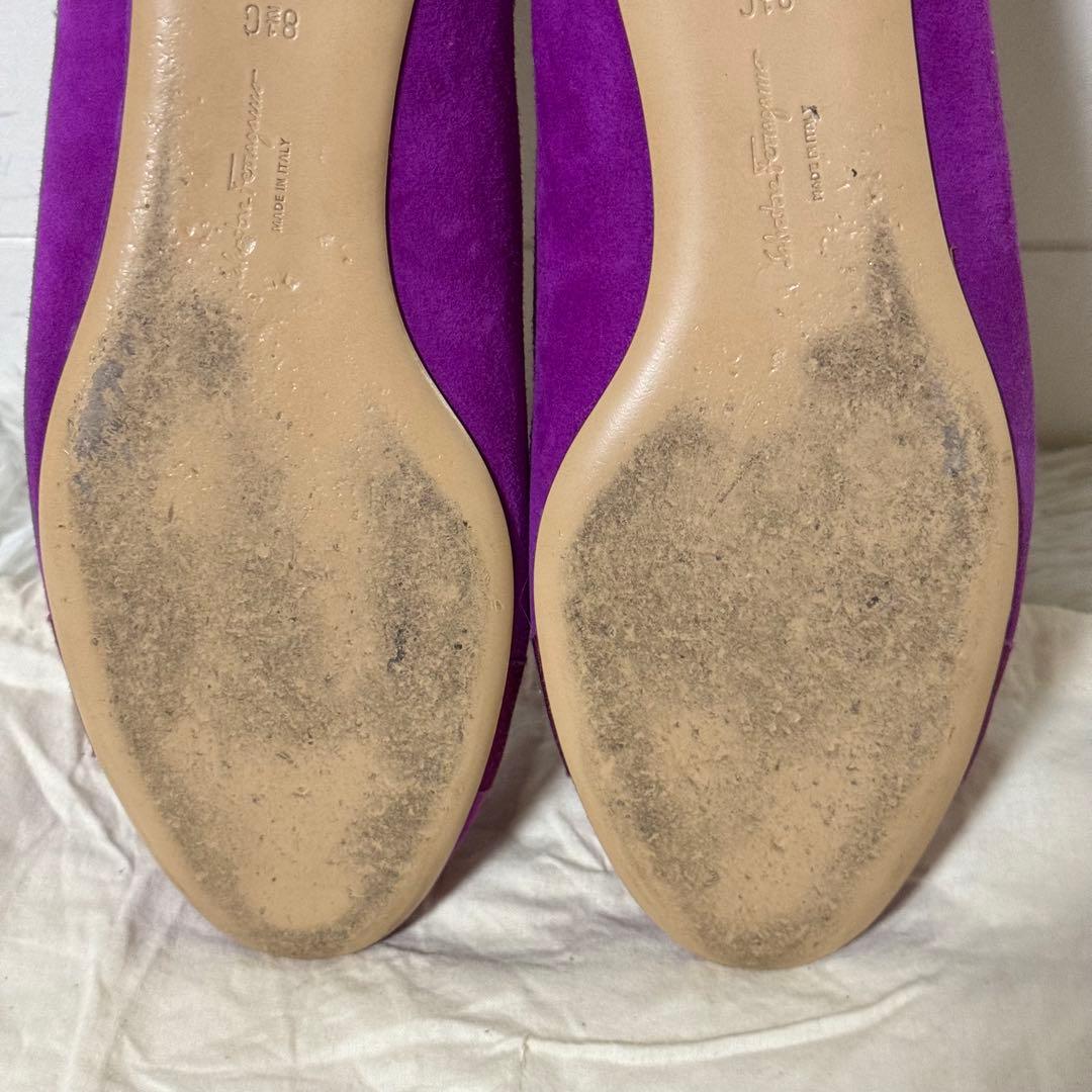 美品✨フェラガモ　フラットシューズ　VARINA ヴァリナ　VARA ヴァラ
