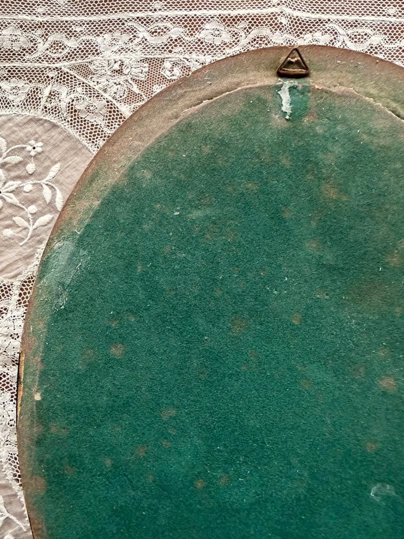 希少 フランスアンティーク お花のメダイヨン オーバルフレーム ドームガラス