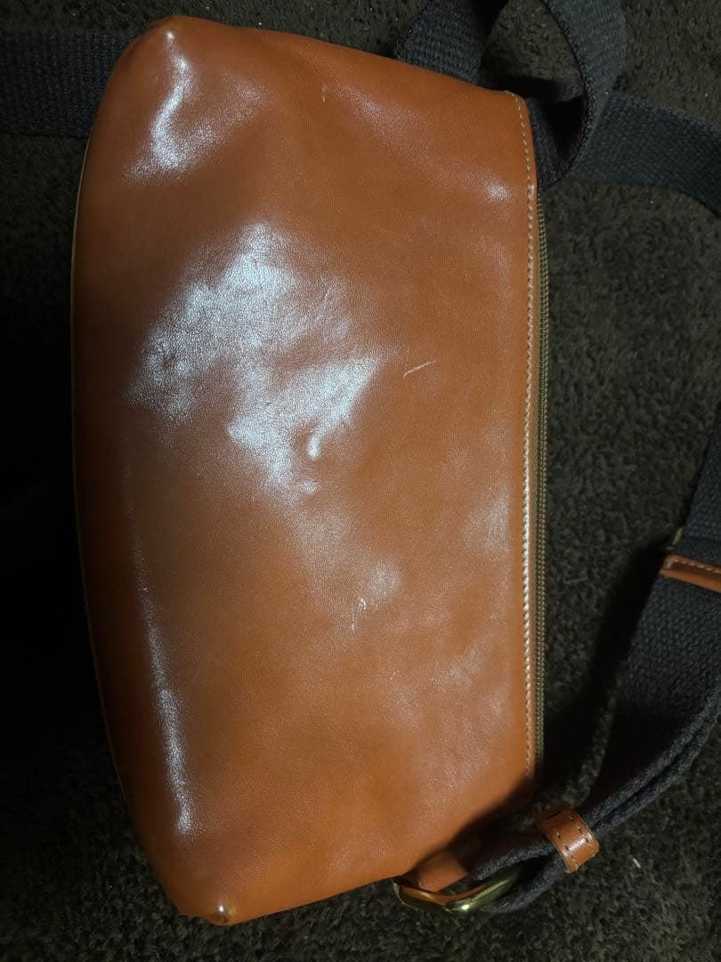 イルビゾンテ IL BISONTE ショルダー