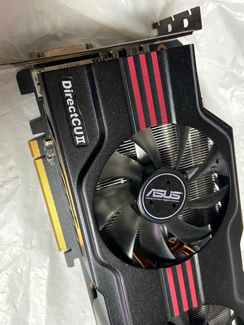 ASUS DirectCU II グラフィックボード