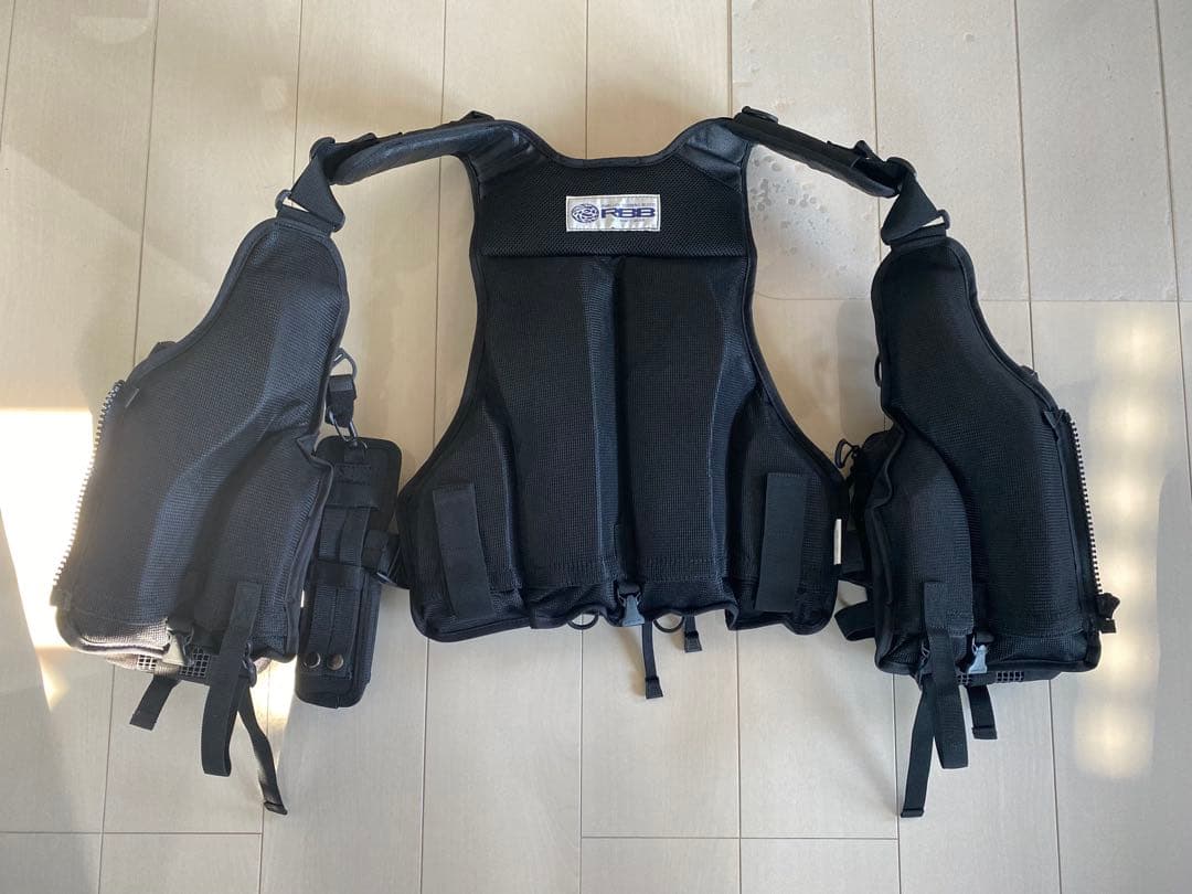 RBB リバレイ　タイドゲームベスト　ブラック　７６３７　美品(オマケ3点付き)