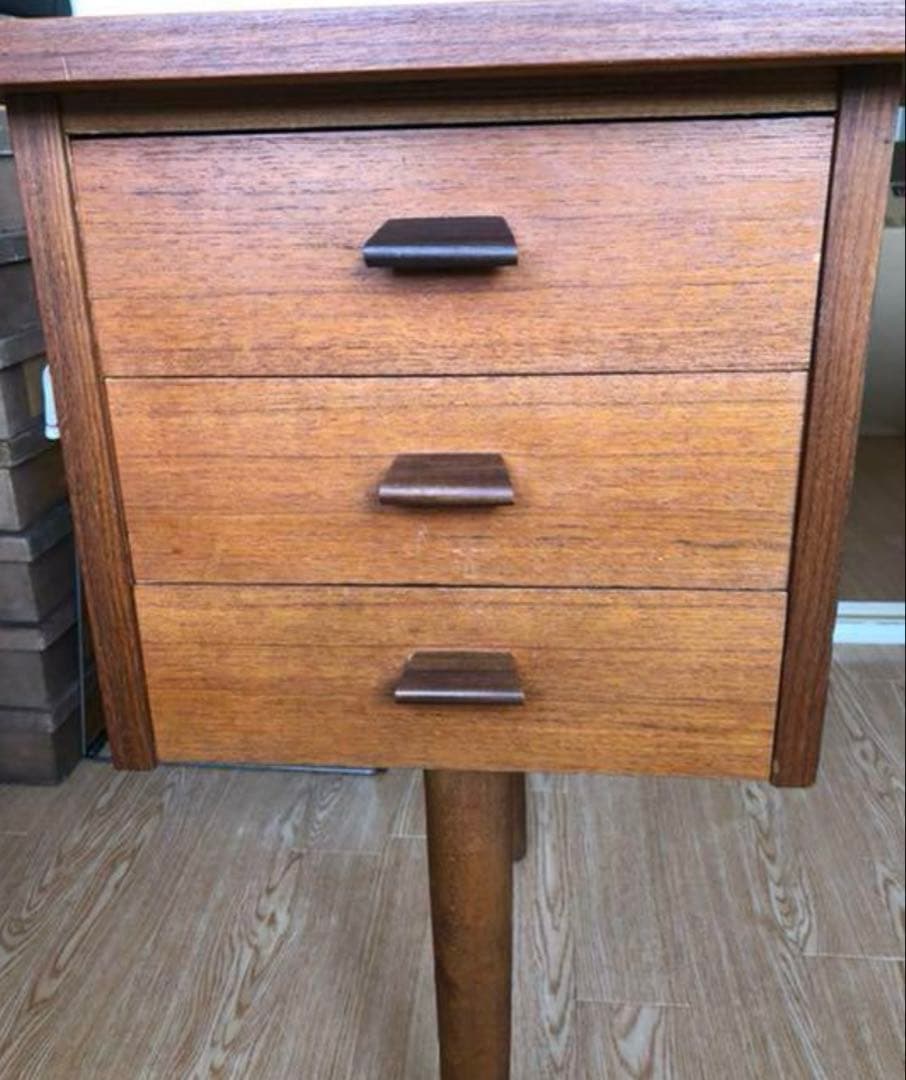 アンティーク　デスク