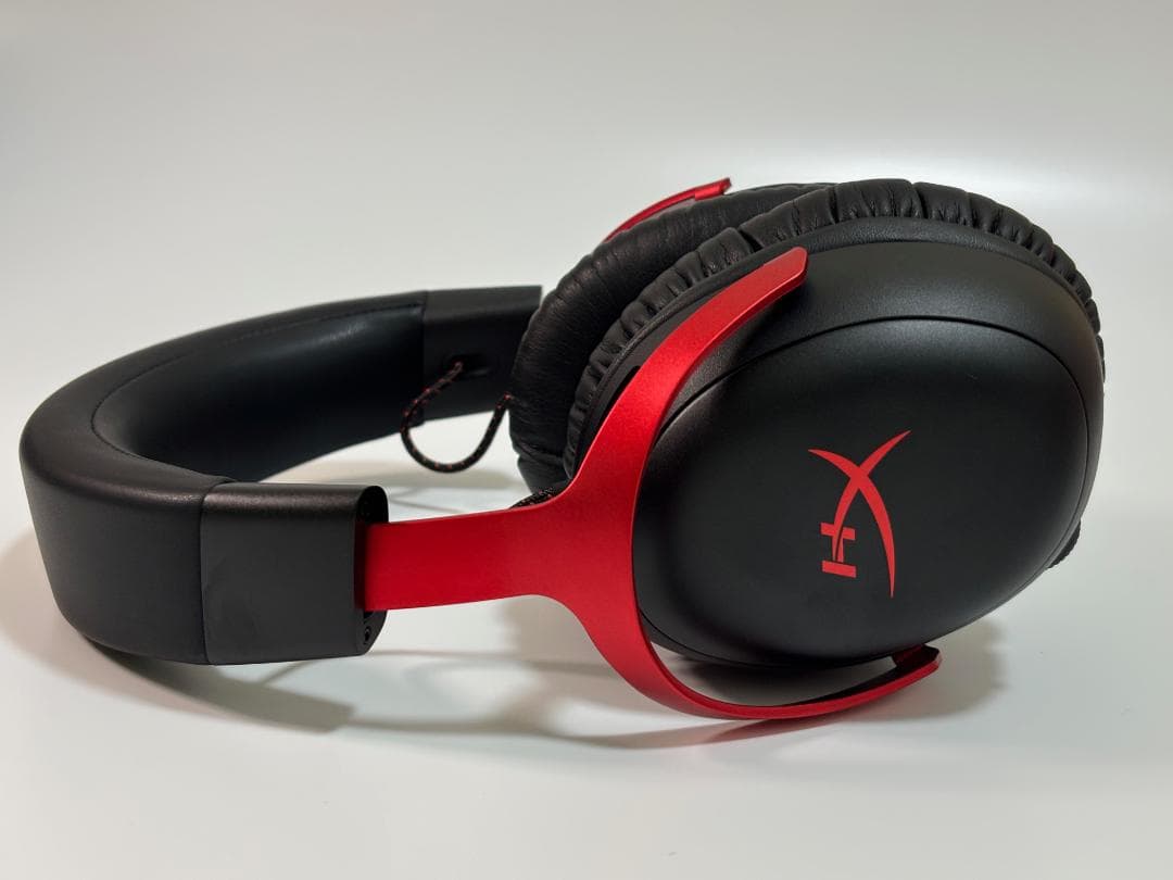 参考用　HyperX Cloud III Wirelessゲーミングヘッドセット