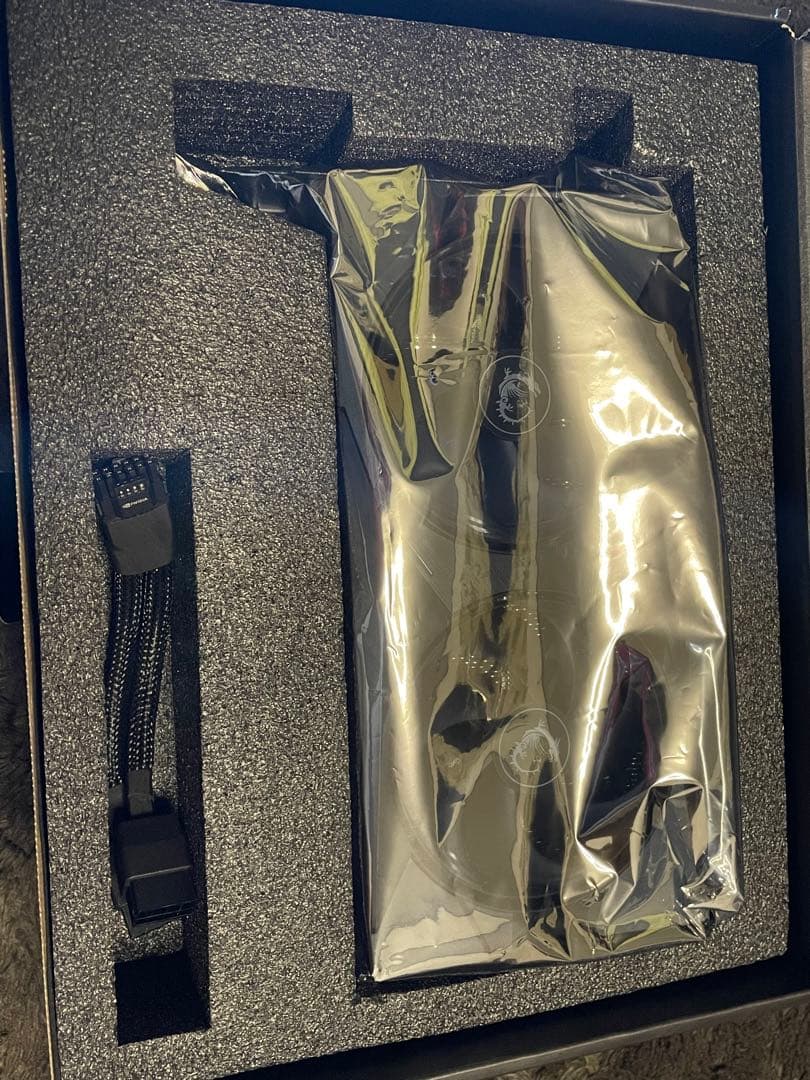 グラフィックボード・グラボ・ビデオカード MSI GeForce RTX5060Ti 16G GAMING OC